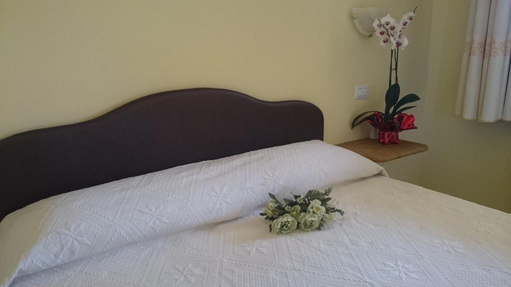 Aparthotel La Corte Dei Rei à Castiadas Chambre photo