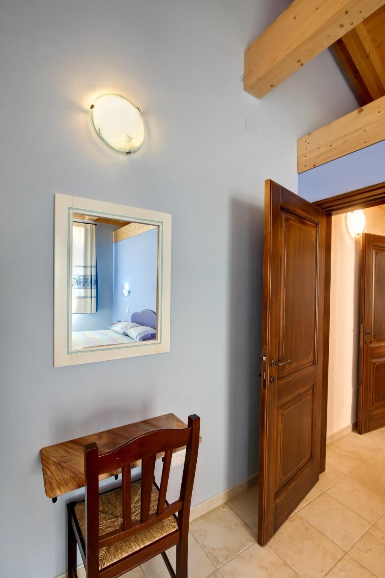 Aparthotel La Corte Dei Rei à Castiadas Extérieur photo