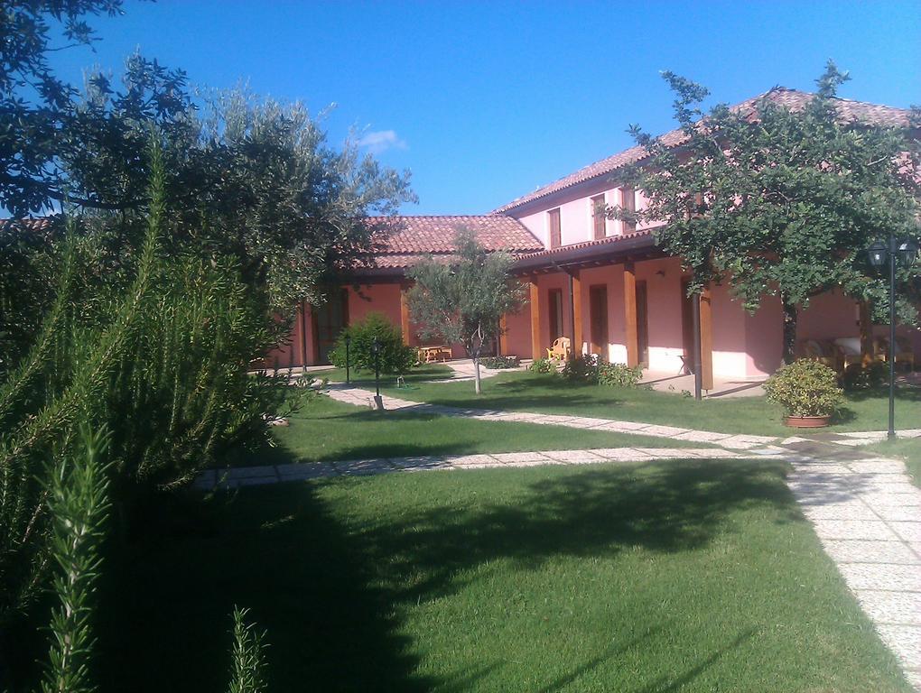 Aparthotel La Corte Dei Rei à Castiadas Extérieur photo